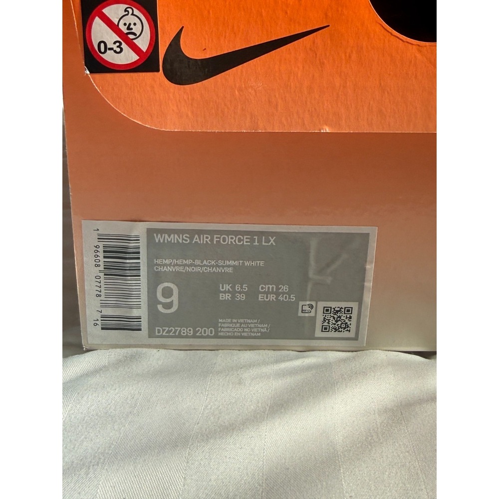 NEW Nike Air Force 1 LX United in Victory - Hemp Monogram Print NU Gold Womens 9 - Picture 8 of 8